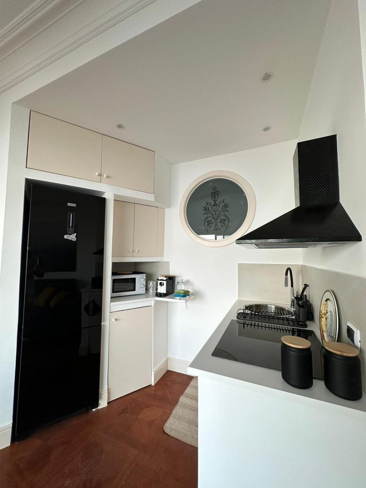 Perla Marina Sea View Apartment Катания Екстериор снимка